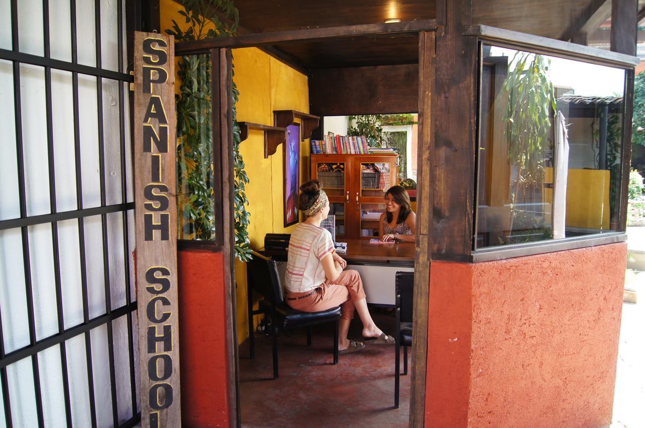 Split Hostel Antigua Bagian luar foto