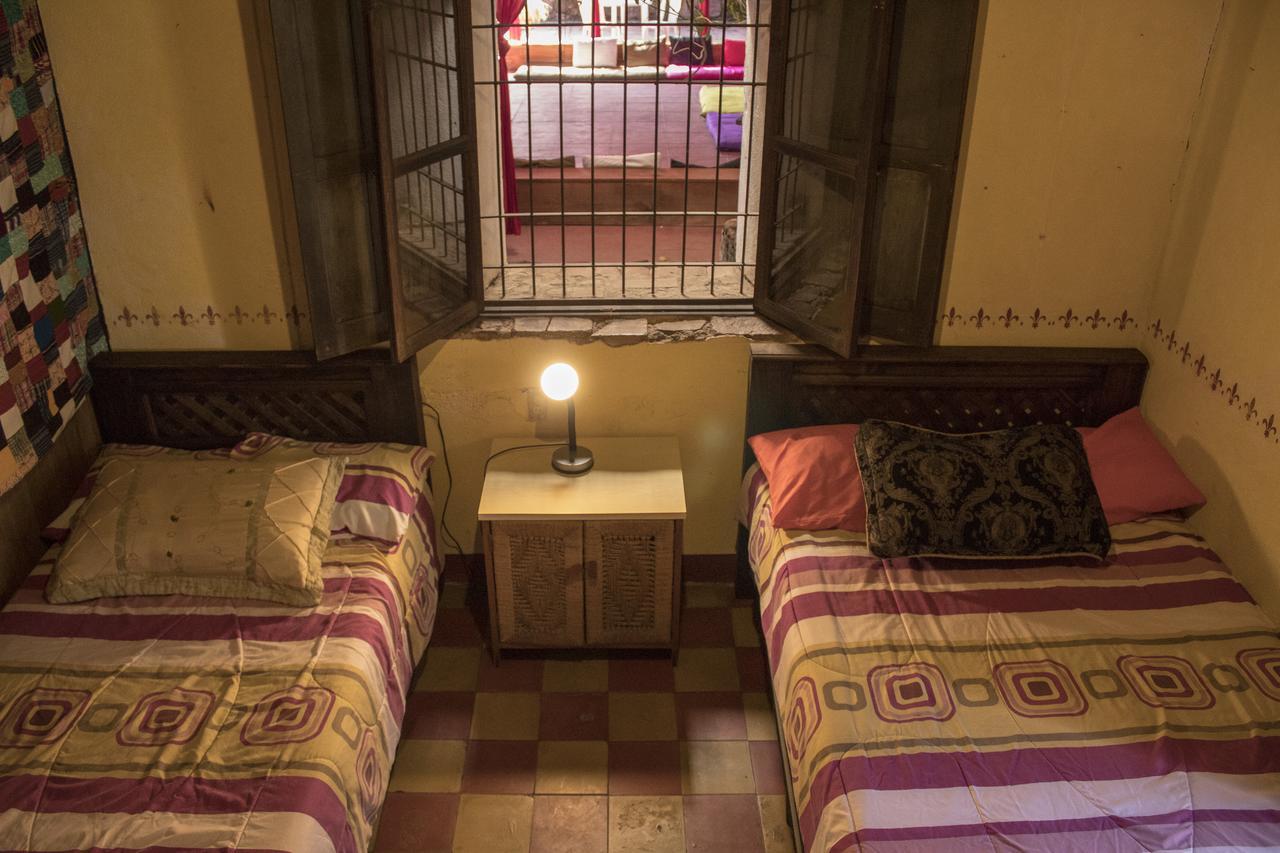 Split Hostel Antigua Bagian luar foto