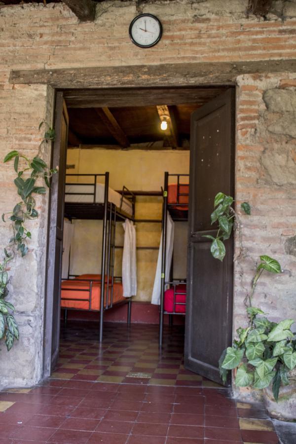 Split Hostel Antigua Bagian luar foto